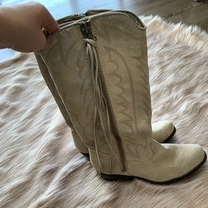 Big Buddha cowgirl boots!